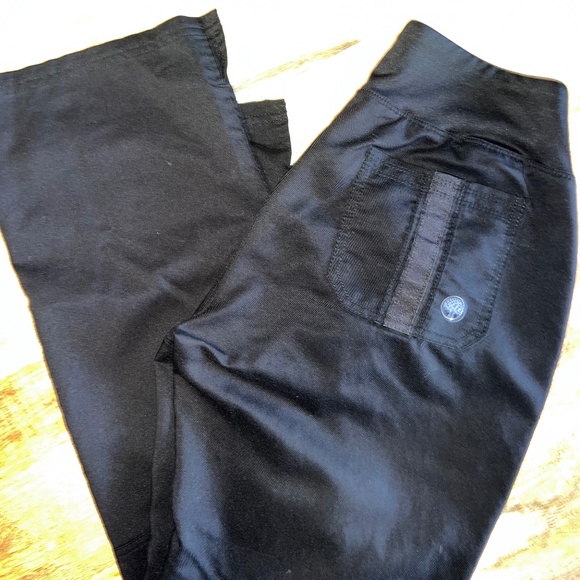 Healing Hands Purple Label Yoga Scrub Set - Picture 6 of 13